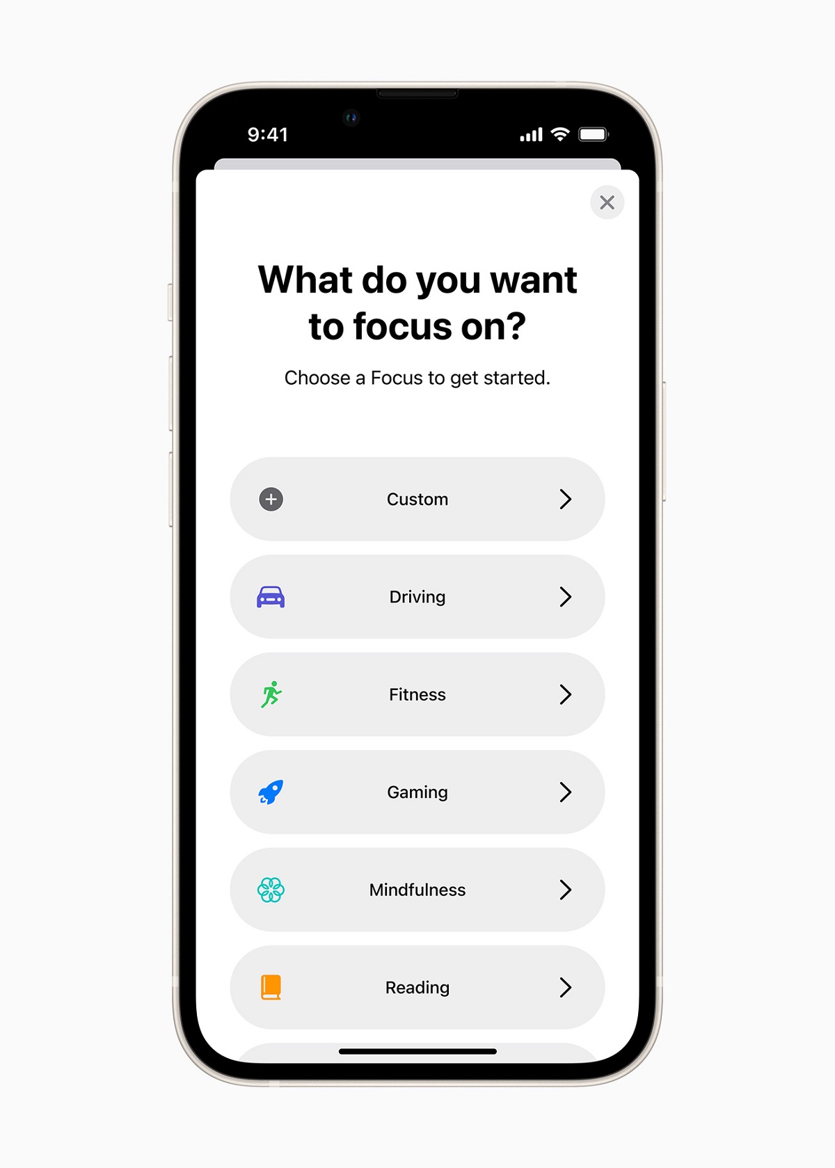 Focus помогает пользователям фильтровать уведомления, чтобы не отвлекаться, используя настраиваемый Focus или предлагаемый Focus, например Work или Fitness.